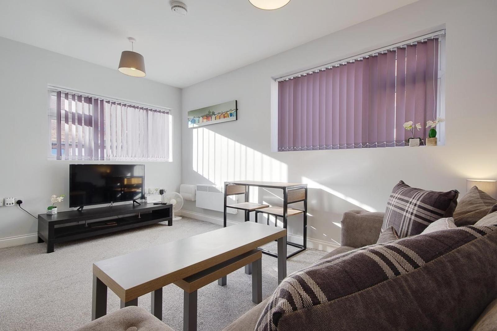 Ashley Road Apartments พูล ภายนอก รูปภาพ